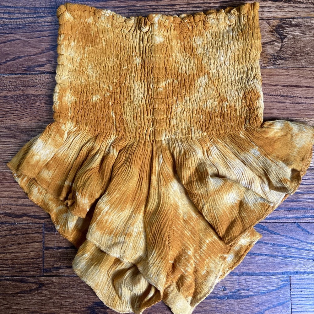 Tie Dye Shorts - Picture 2 of 4